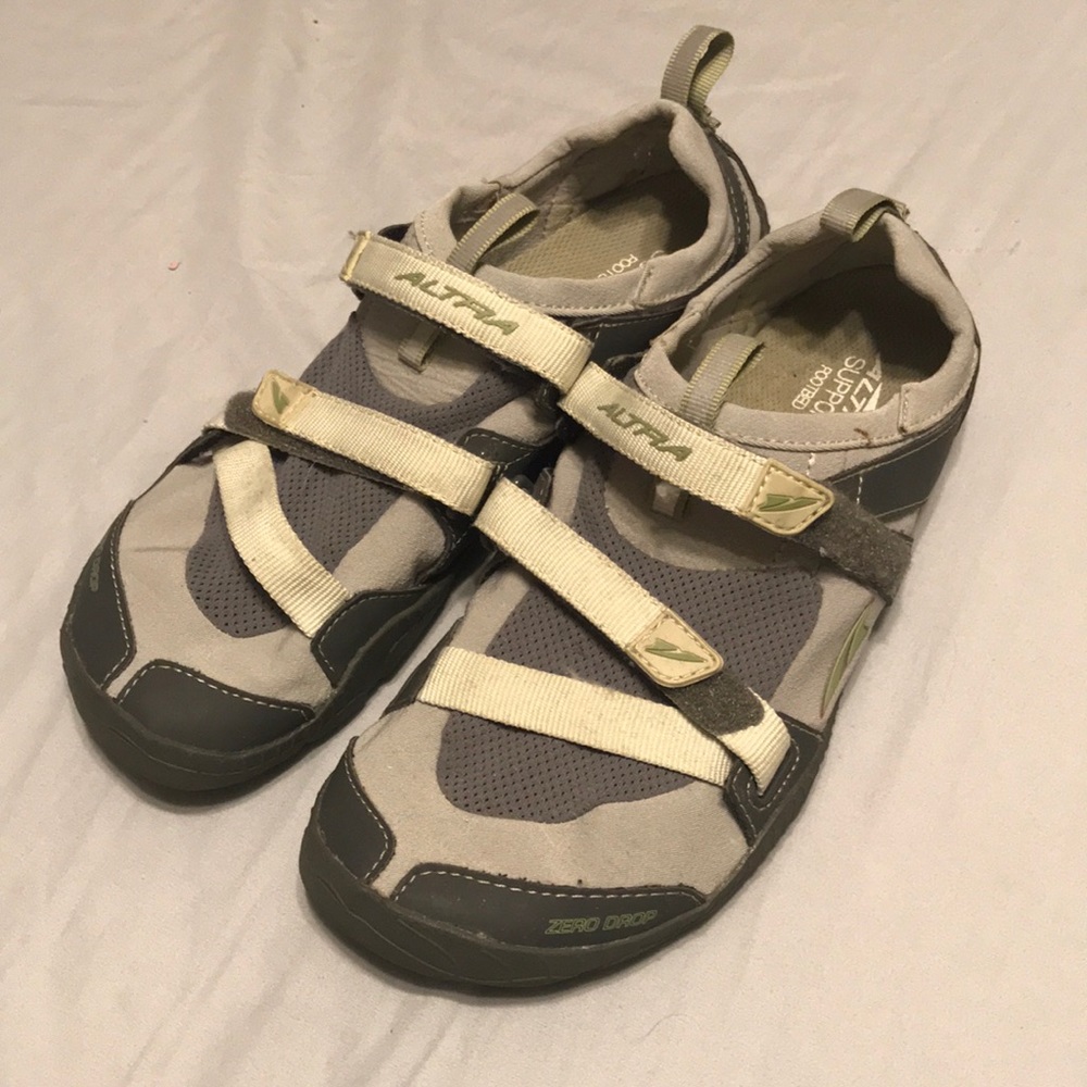 ALTRA Eve minimalist running shoes